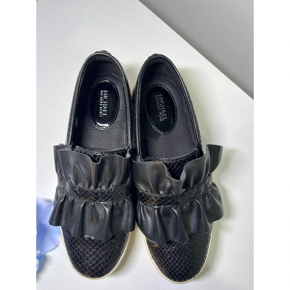 Michael Kors Bella‎ Ruffled Snake Embossed Leather Platform Slip On Sneakers 6M
